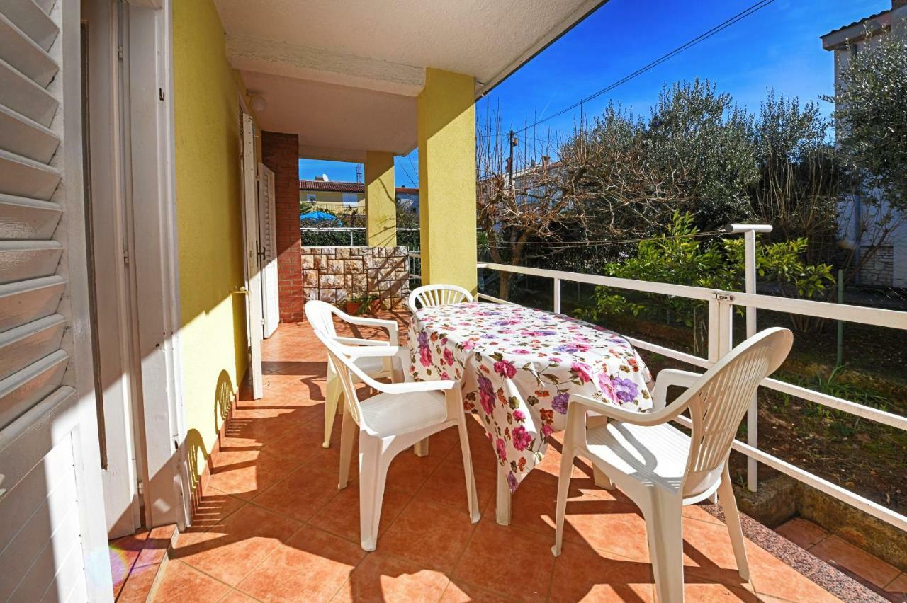 Apartments Krebel Poreč Eksteriør billede