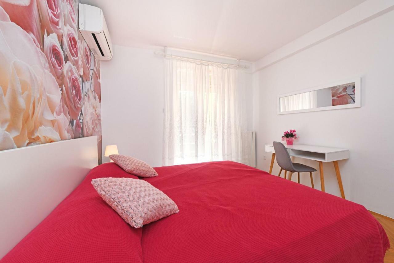 Apartments Krebel Poreč Eksteriør billede