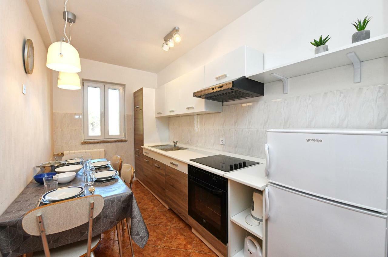 Apartments Krebel Poreč Eksteriør billede