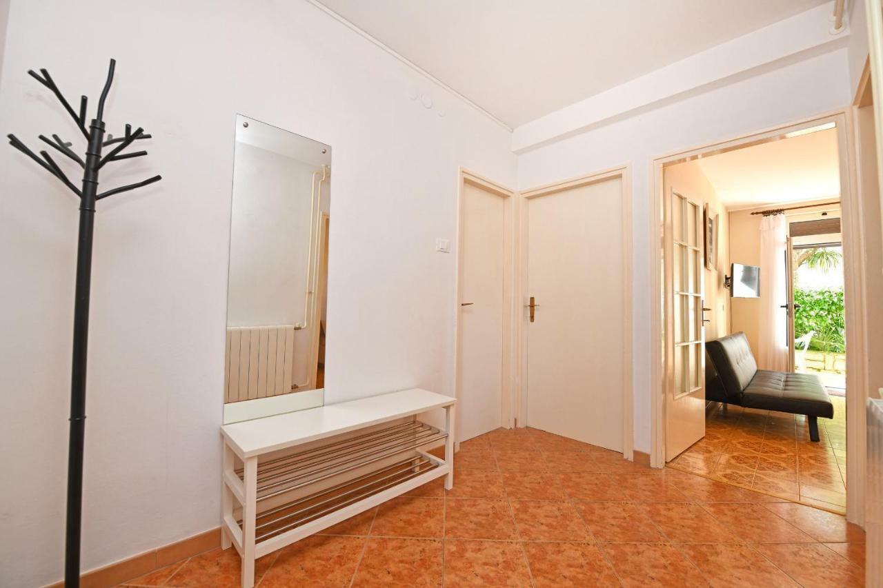 Apartments Krebel Poreč Eksteriør billede