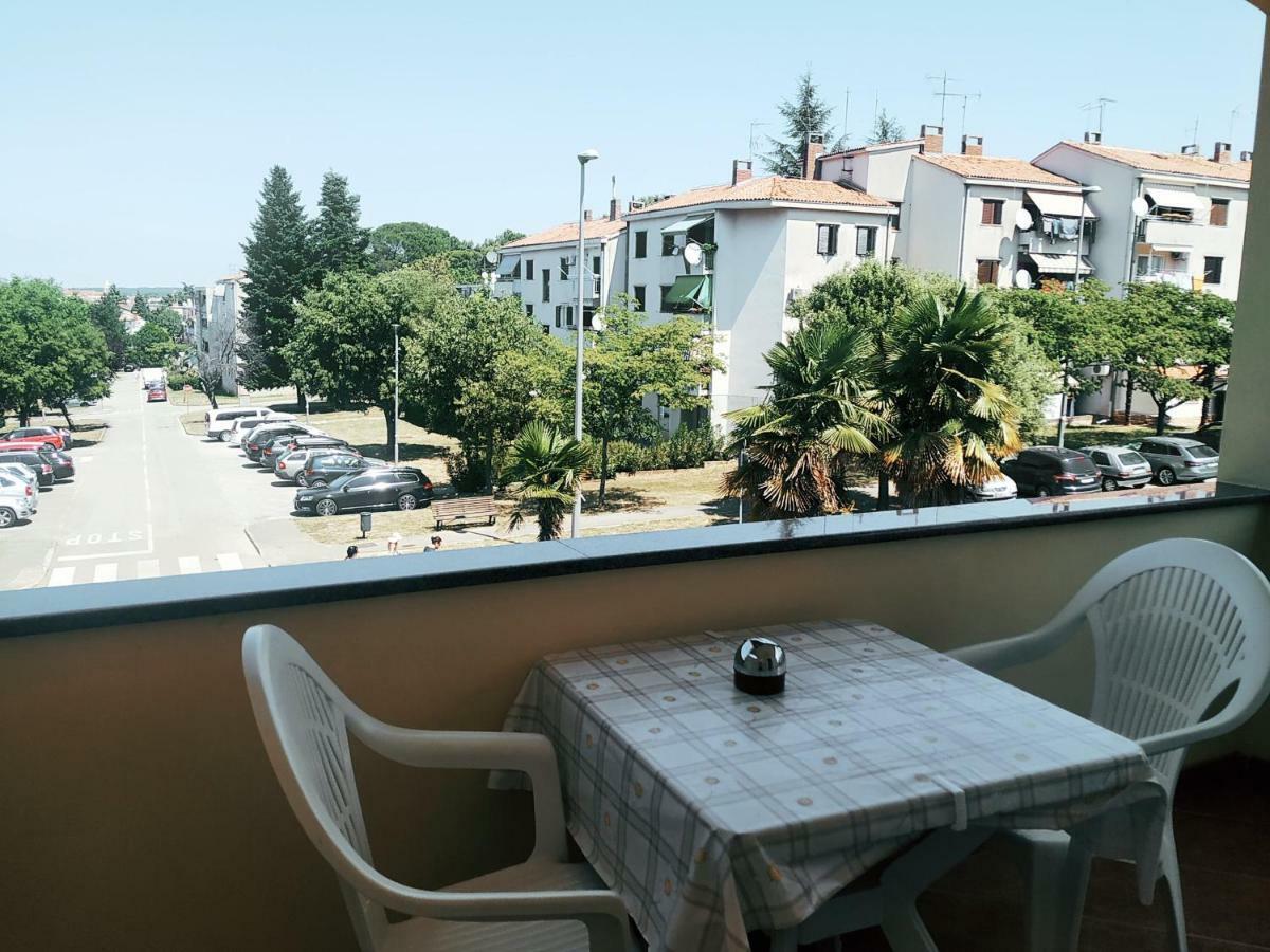 Apartments Krebel Poreč Eksteriør billede
