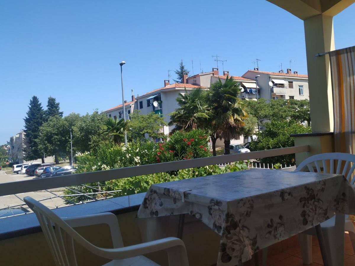 Apartments Krebel Poreč Eksteriør billede